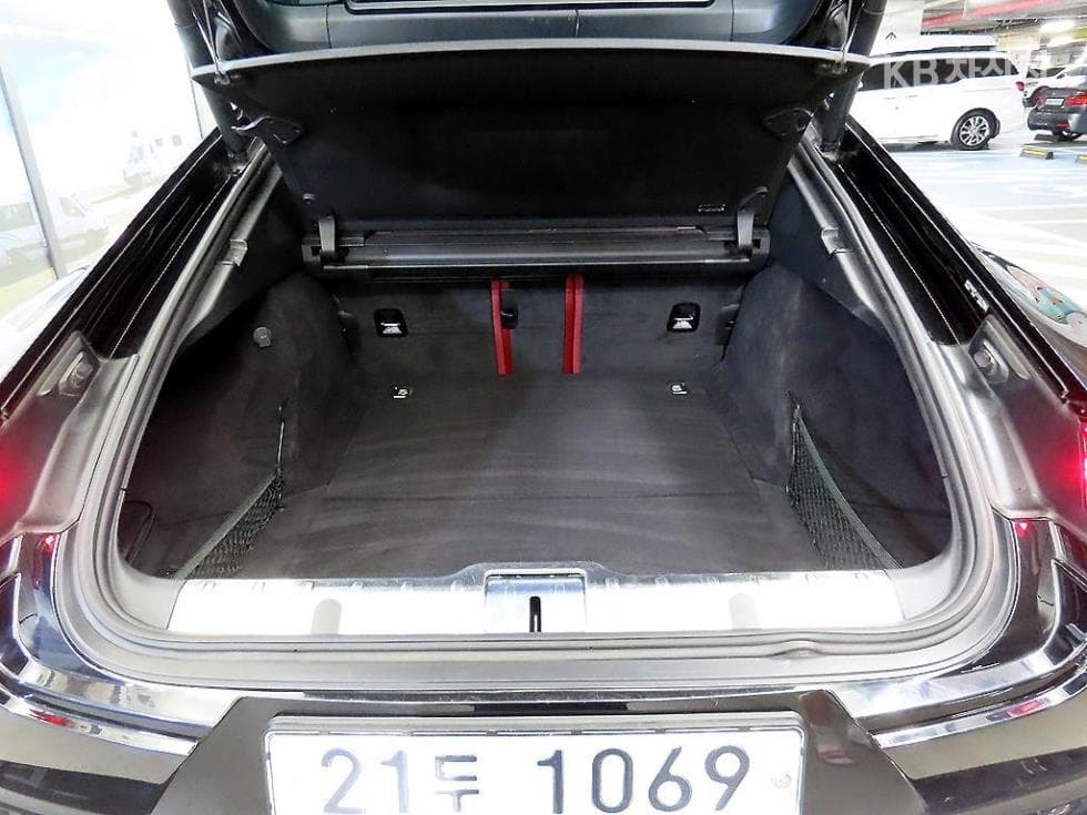 Porsche 파나메라 (971)2.9 4S Стандартен - 17