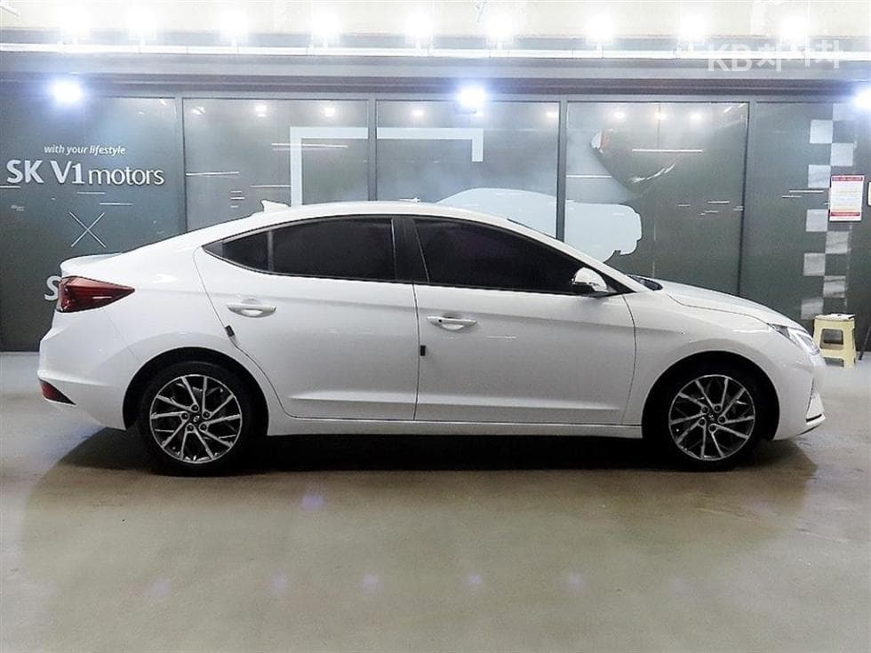 Хюндай The New (фейслифт) Avante (Elantra) ADSmartstream G1.6 Смарт초이스 - 3