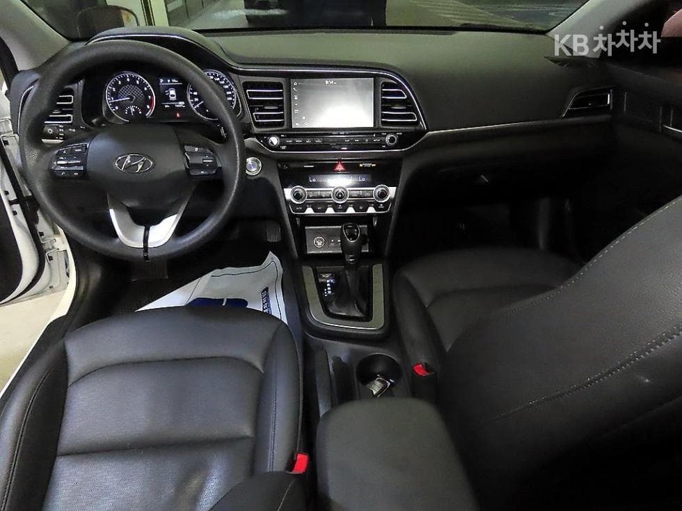 Хюндай The New (фейслифт) Avante (Elantra) ADSmartstream G1.6 Смарт초이스 - 10