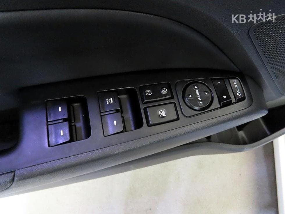 Хюндай The New (фейслифт) Avante (Elantra) ADSmartstream G1.6 Смарт초이스 - 13