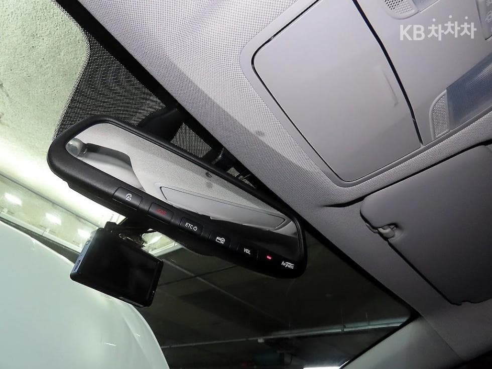 Хюндай The New (фейслифт) Avante (Elantra) ADSmartstream G1.6 Смарт초이스 - 17