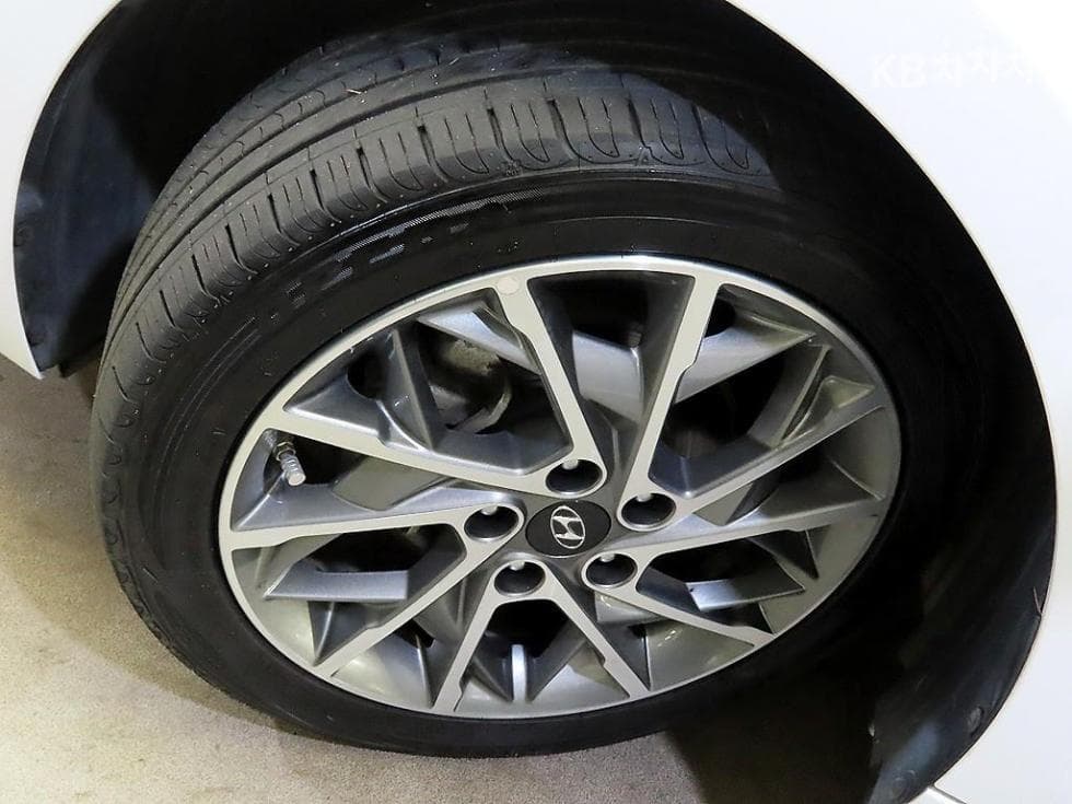 Хюндай The New (фейслифт) Avante (Elantra) ADSmartstream G1.6 Смарт초이스 - 19