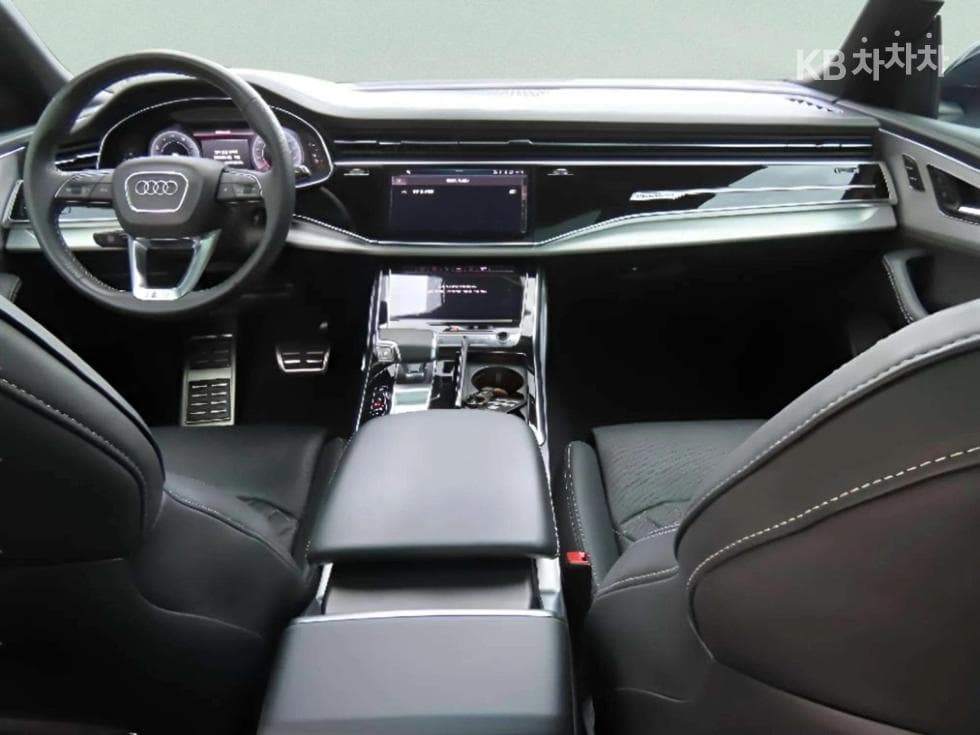 Ауди Q83.0 55 TFSI Quattro Premium - 7