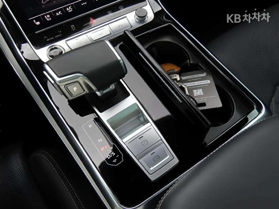 Ауди Q83.0 55 TFSI Quattro Premium - 9