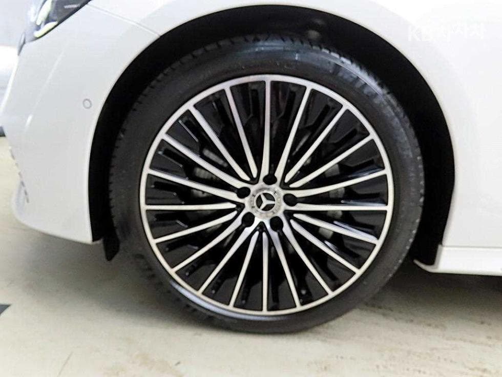 Mercedes-Benz E-클래스 (W214)E450 4MATIC Exclusive - 20