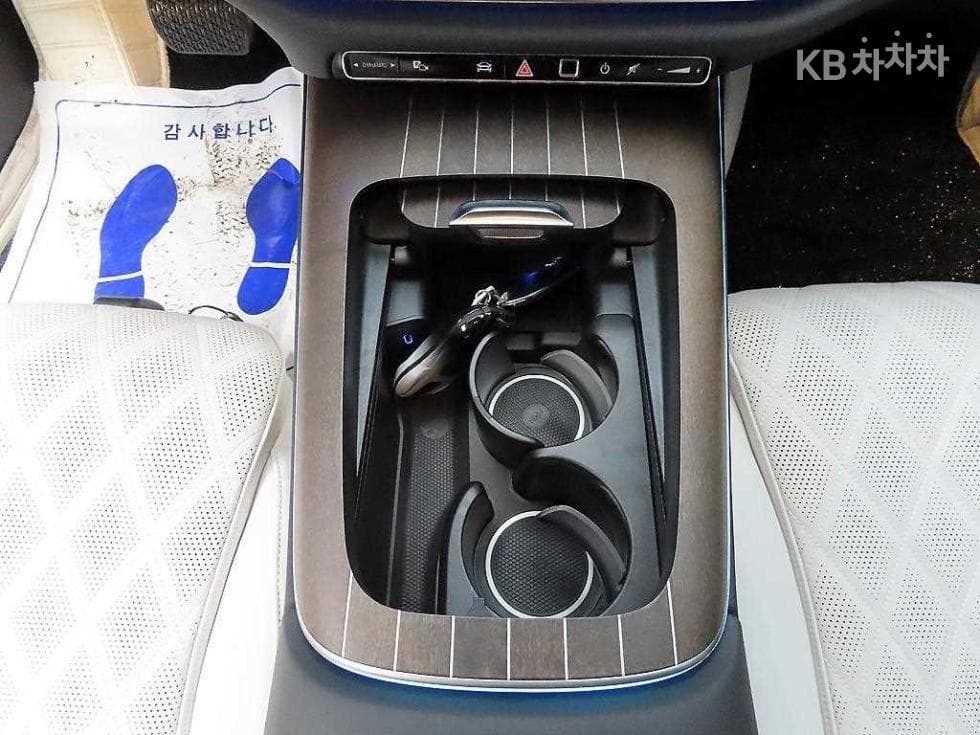 Mercedes-Benz E-클래스 (W214)E450 4MATIC Exclusive - 13