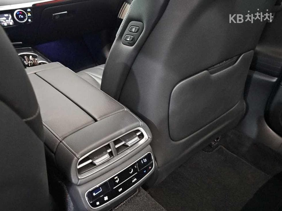 Дженезис G80(RG3)3.5 Турбо Бензин Директ Инжекция AWD - 13