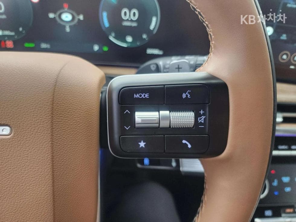 Хюндай Ди Всеново Санта Фе Хибрид MX51.6T HEV AWD Calligraphy - 16