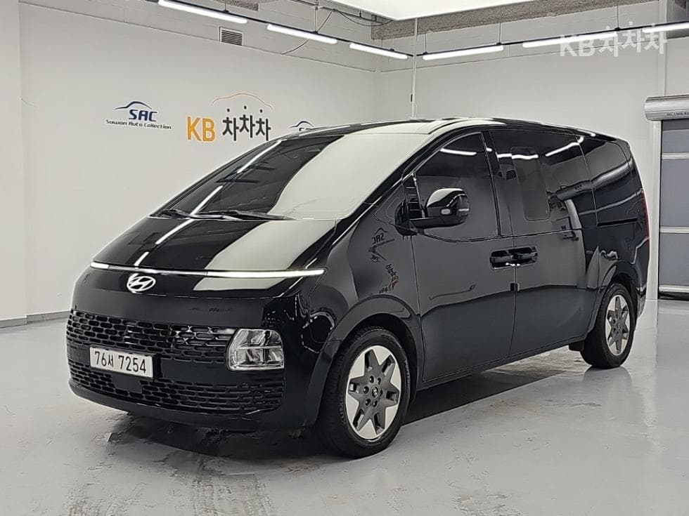 Хюндай Staria 2.2 Турер 11 Modern - Image 1
