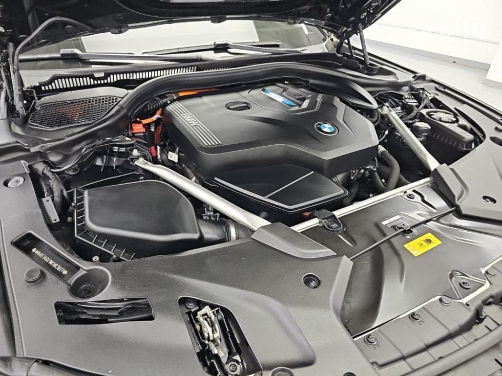 BMW 올Нов5 Серия (G30)530e Luxury Line - 5