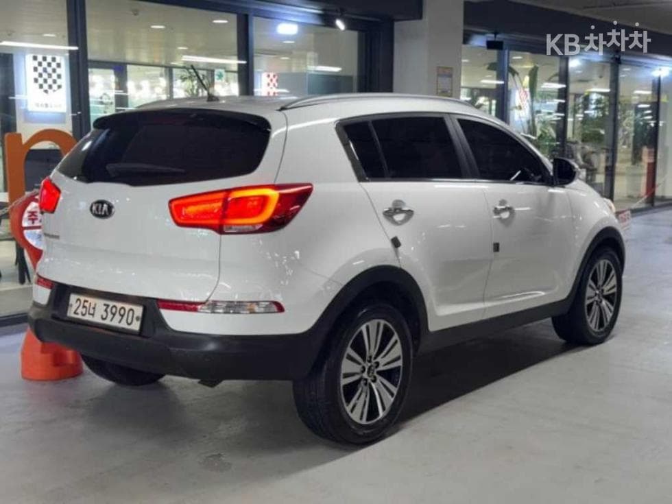 Kia The New (facelift) Sportage RDiesel 2WD Prestige - 4