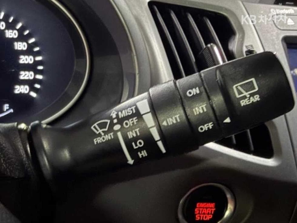 Kia The New (facelift) Sportage RDiesel 2WD Prestige - 17