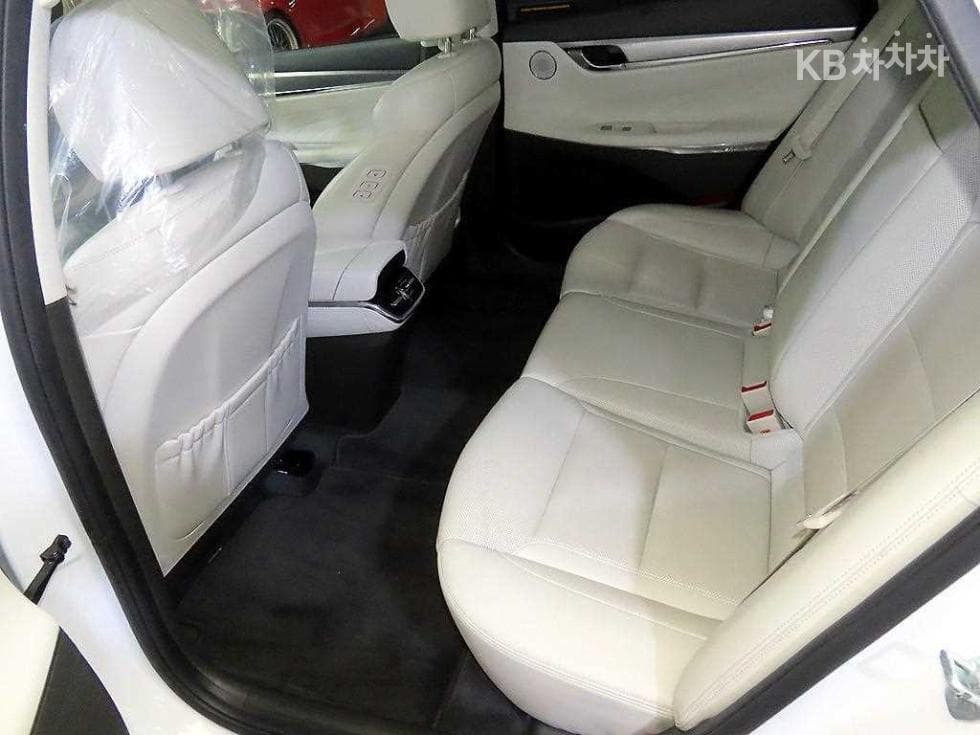 Хюндай The New (фейслифт) Grandeur (Azera)2.5 Calligraphy - 7