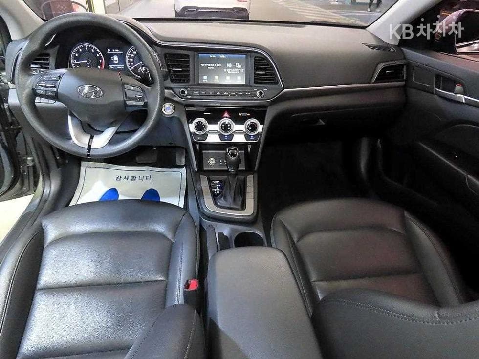 Хюндай The New (фейслифт) Avante (Elantra) ADSmartstream G1.6 Стил - 10