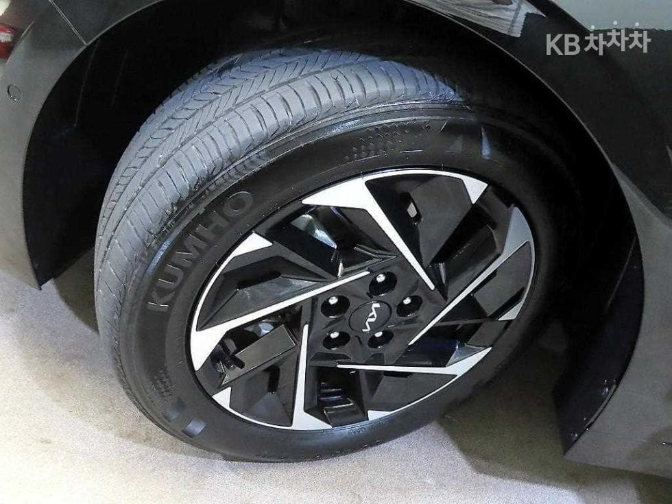 Киа The New (фейслифт) K5 Хибрид 3-토 поколение2.0 HEV Noblesse - 20