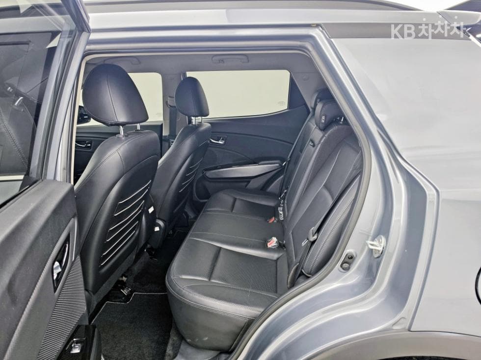КейДжи Мобилити Very New (фацелит/обновяване) ТиволиБензин V3 2WD Стандартен - 6