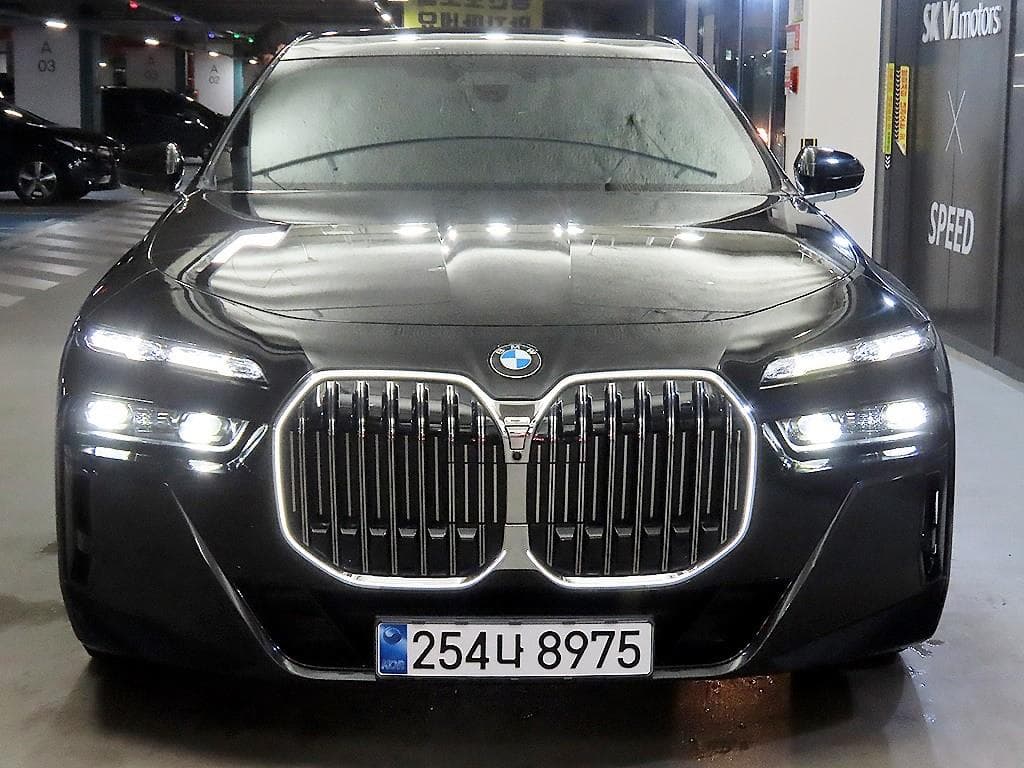 BMW 7시리즈(G70)740d xDrive M Sport Executive - 2
