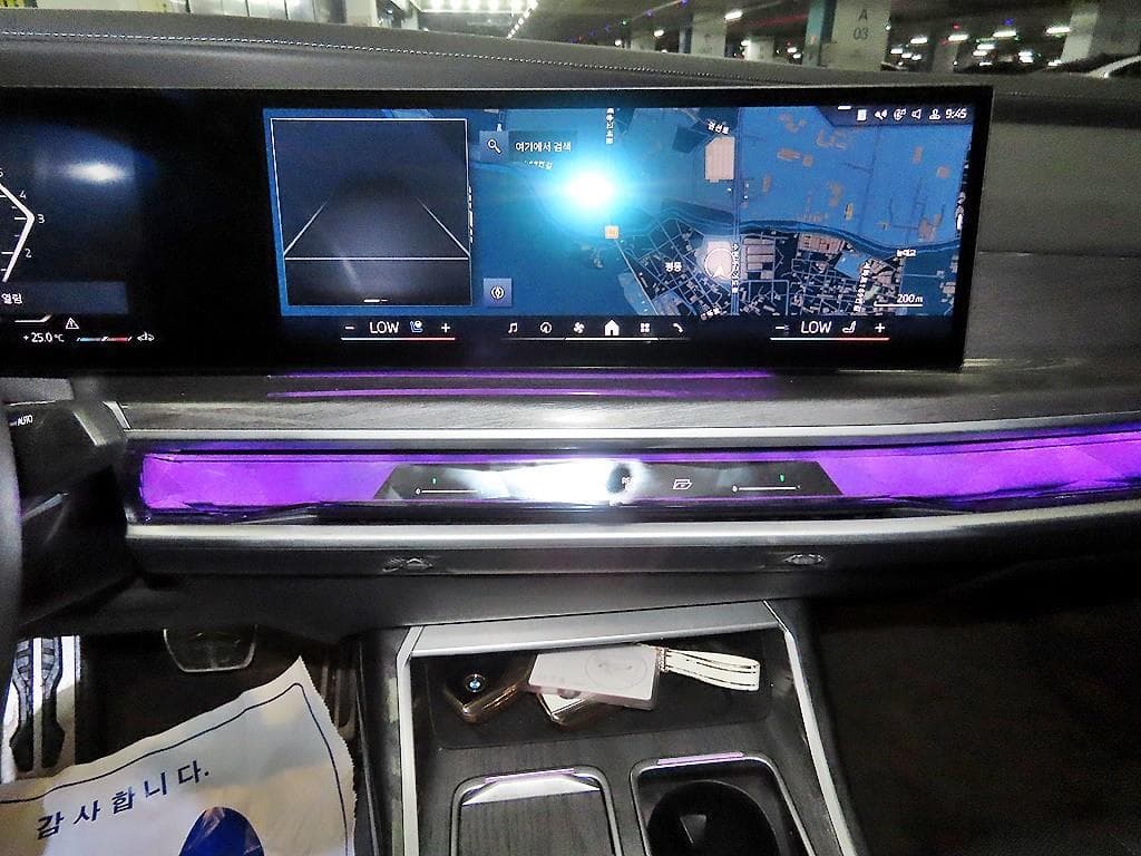 BMW 7시리즈(G70)740d xDrive M Sport Executive - 11