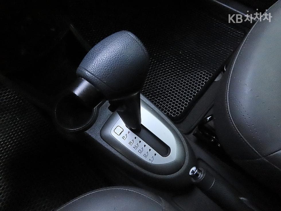 GM Korea Chevrolet SparkLT Standard - 9