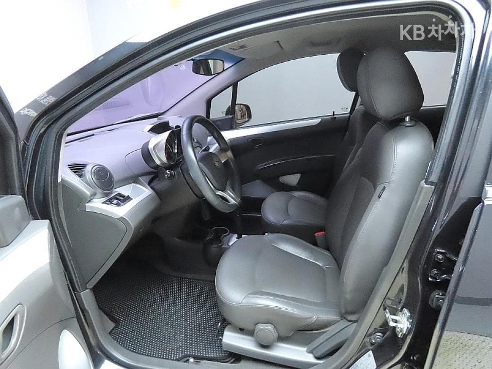 GM Korea Chevrolet SparkLT Standard - 10