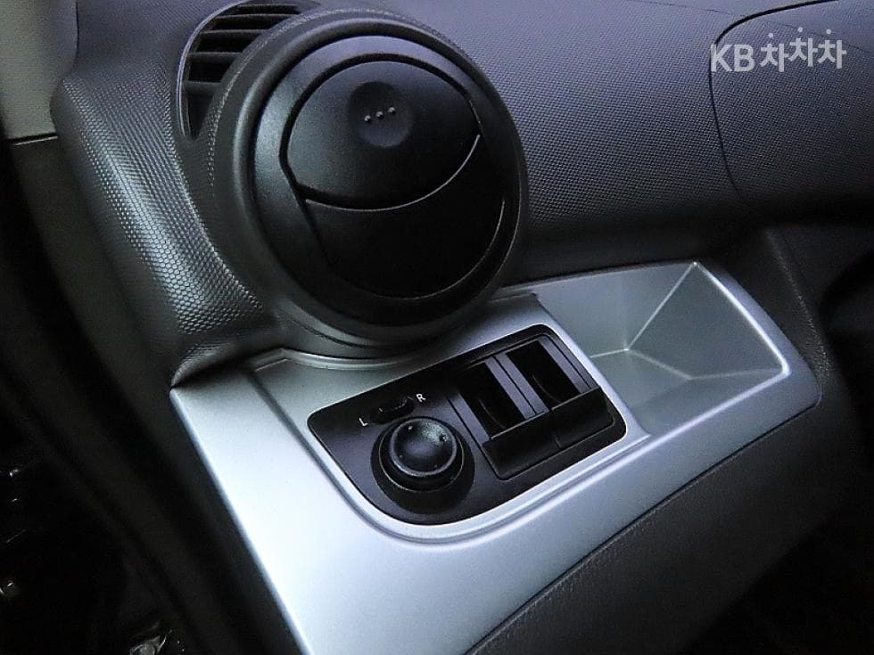 GM Korea Chevrolet SparkLT Standard - 12