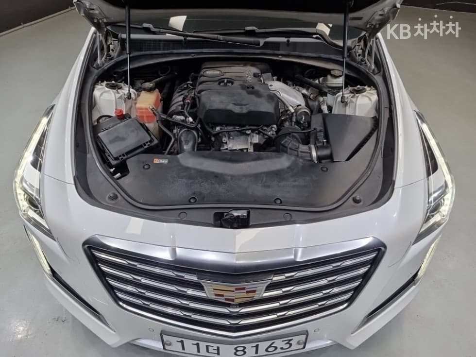 캐딜락 CTS 3-토 поколение2.0 Premium Plus - 8