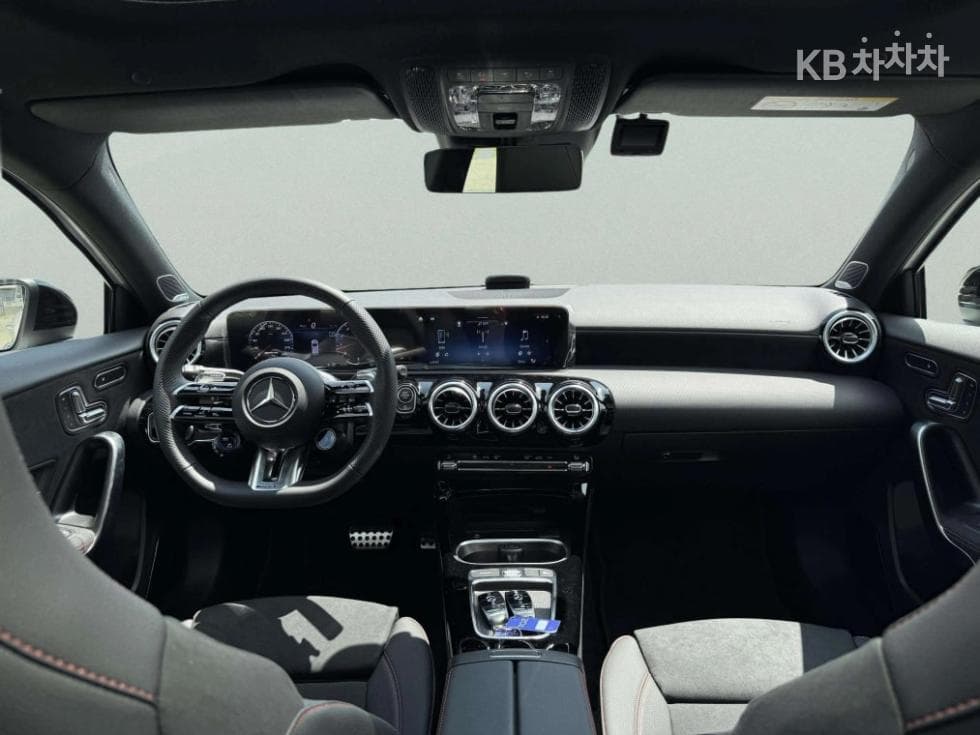 Mercedes-Benz A클래스(W177)AMG A45 S 4matic+ Стандартен - 7