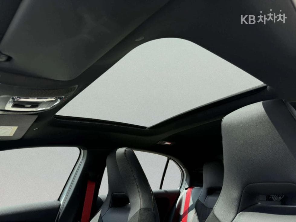 Mercedes-Benz A클래스(W177)AMG A45 S 4matic+ Стандартен - 17