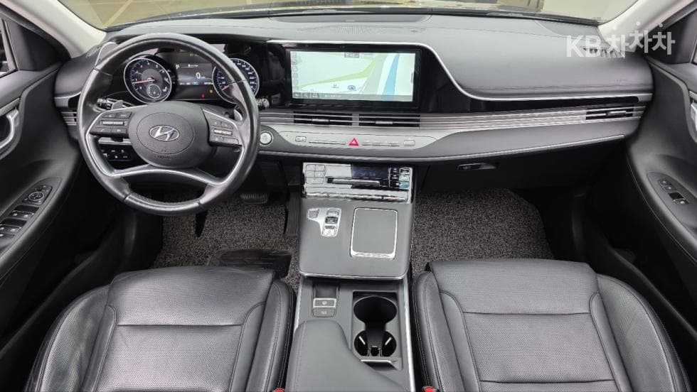 Хюндай The New (фейслифт) Grandeur (Azera)2.5 Premium - 8