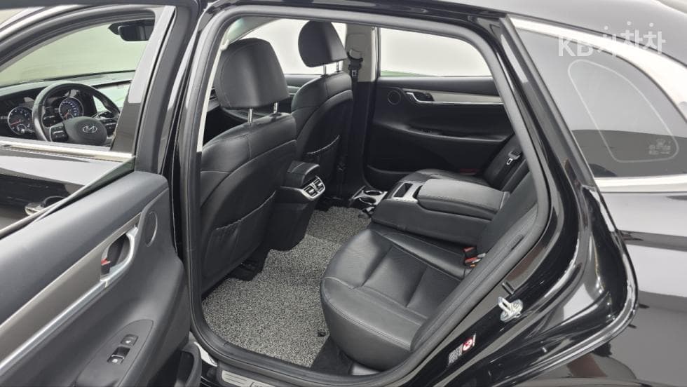 Хюндай The New (фейслифт) Grandeur (Azera)2.5 Premium - 20