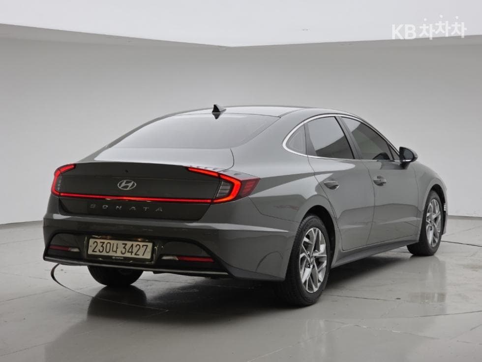 Хюндай Соната (DN8)2.0 Premium 패밀리 - 3