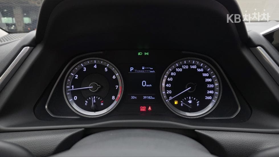 Хюндай Соната (DN8)2.0 Premium 패밀리 - 5