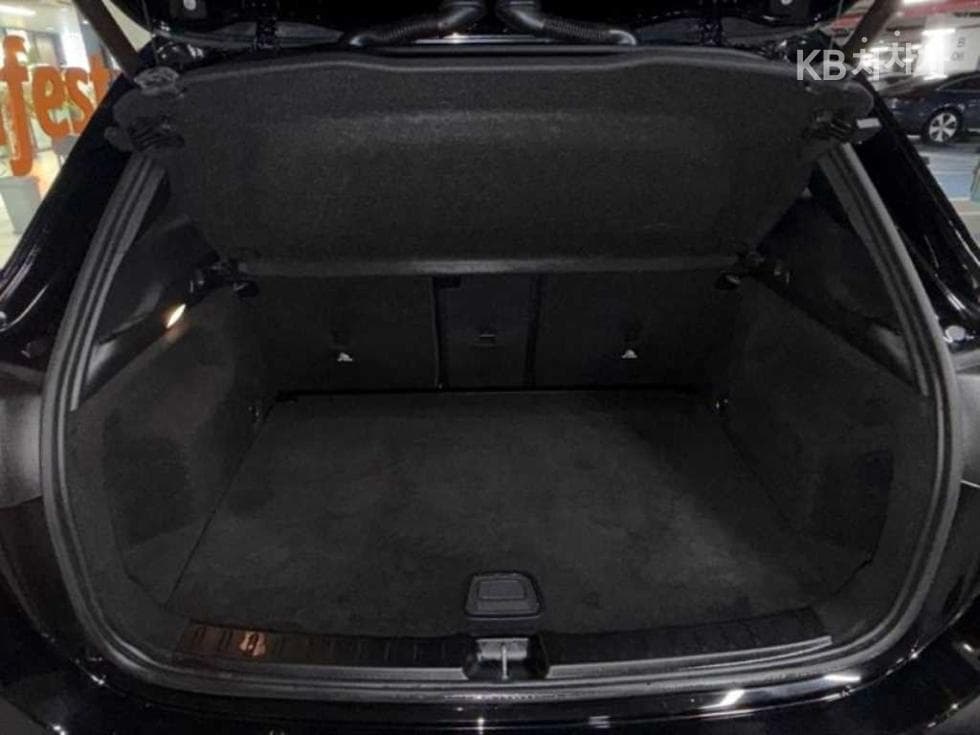 Mercedes-Benz GLA H247250 4Matic Стандартен - 18
