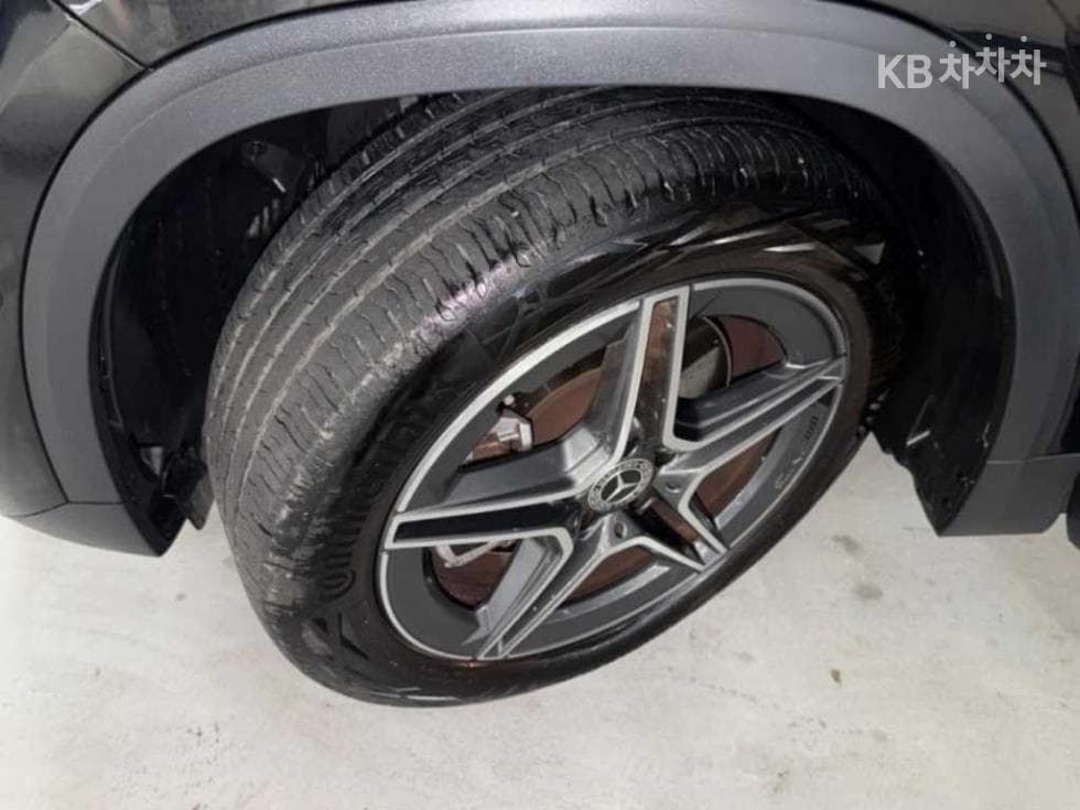 Mercedes-Benz GLA H247250 4Matic Стандартен - 20