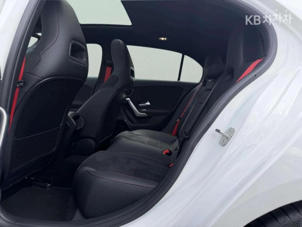 Mercedes-Benz A클래스(W177)AMG A45 S 4matic+ Стандартен - 9