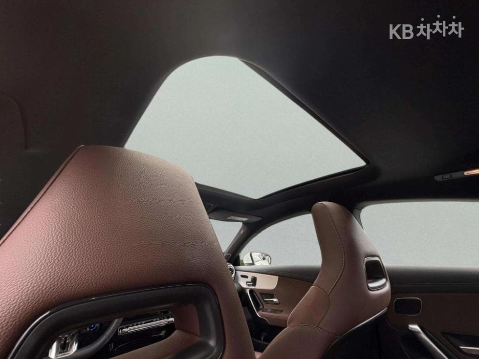 Mercedes-Benz CLA클래스(C118)CLA 45 S AMG 4Matic+ - 12