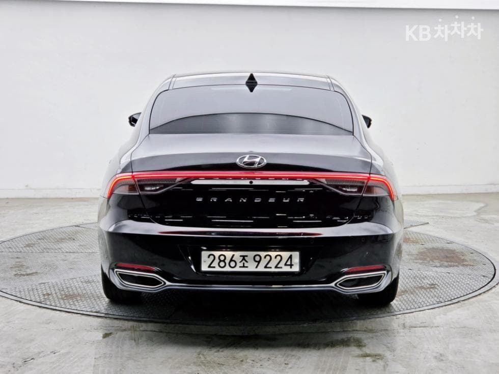 Хюндай The New (фейслифт) Grandeur (Azera)LPi 3.0 Рент-а-кар Premium - 17