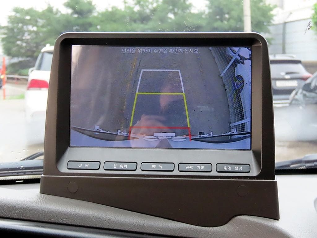 Хюндай Porter 2Удължено междуосие Super Cab 시티Ван Смарт - 16