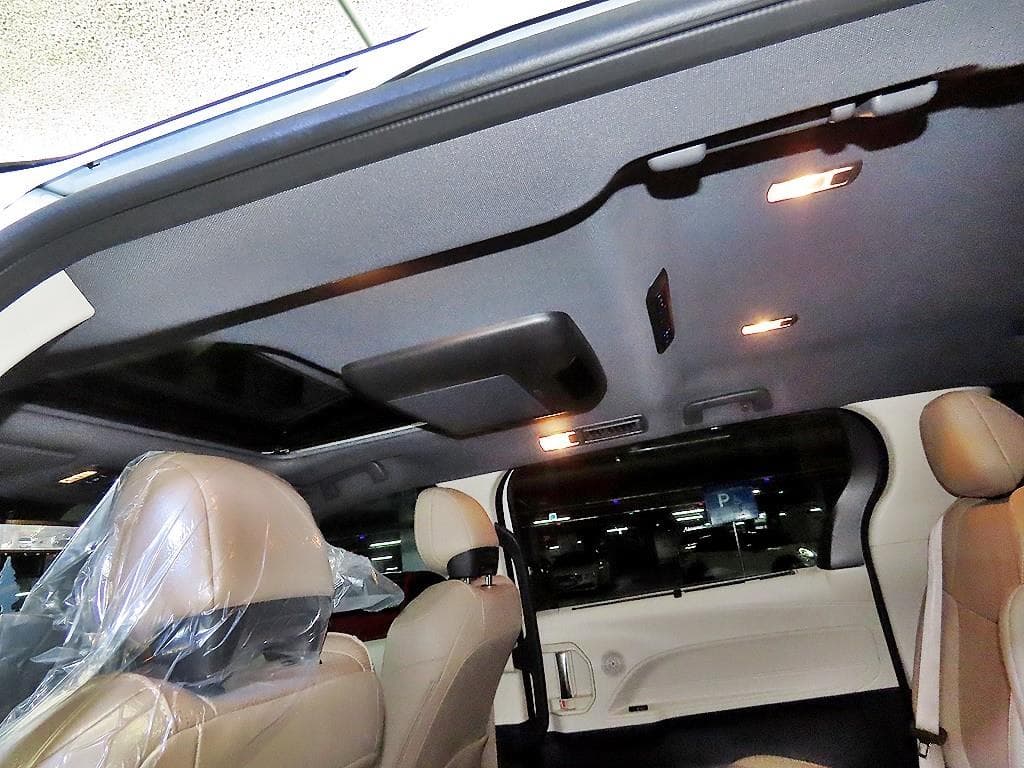Toyota Sienna2.5L hybrid 2WD - 16