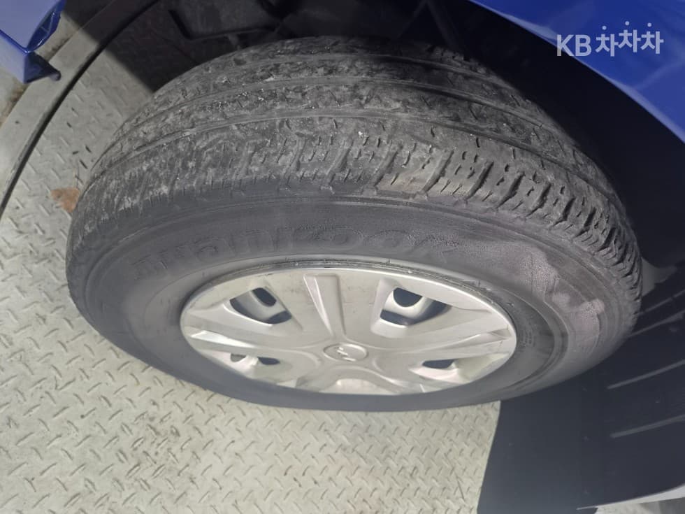 Киа The New (фейслифт) Бонго 3 (лек) EV1 тон 2WD Удължено междуосие Королевска кабина GLS - 20