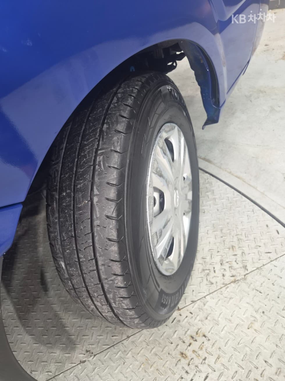 Киа The New (фейслифт) Бонго 3 (лек) EV1 тон 2WD Удължено междуосие Королевска кабина GLS - 19
