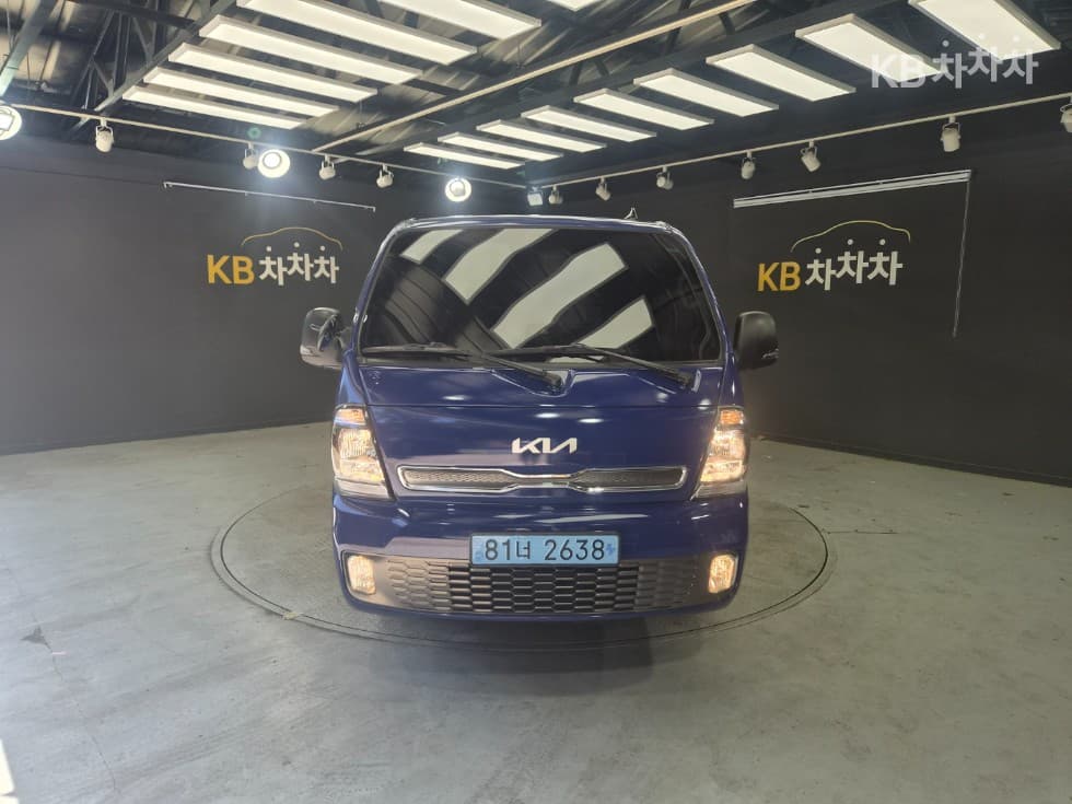 Киа The New (фейслифт) Бонго 3 (лек) EV 1 тон 2WD Удължено междуосие Королевска кабина GLS - Image 1