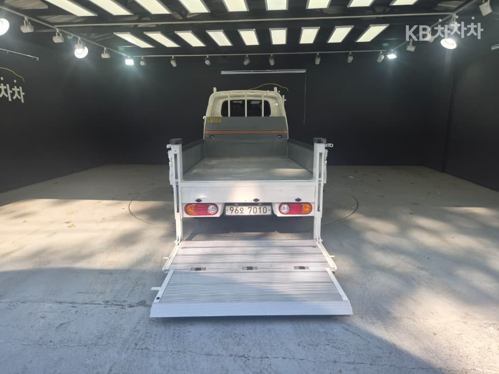 Хюндай Porter 2Удължено междуосие 파워게이트 Super Cab PLUS - 2