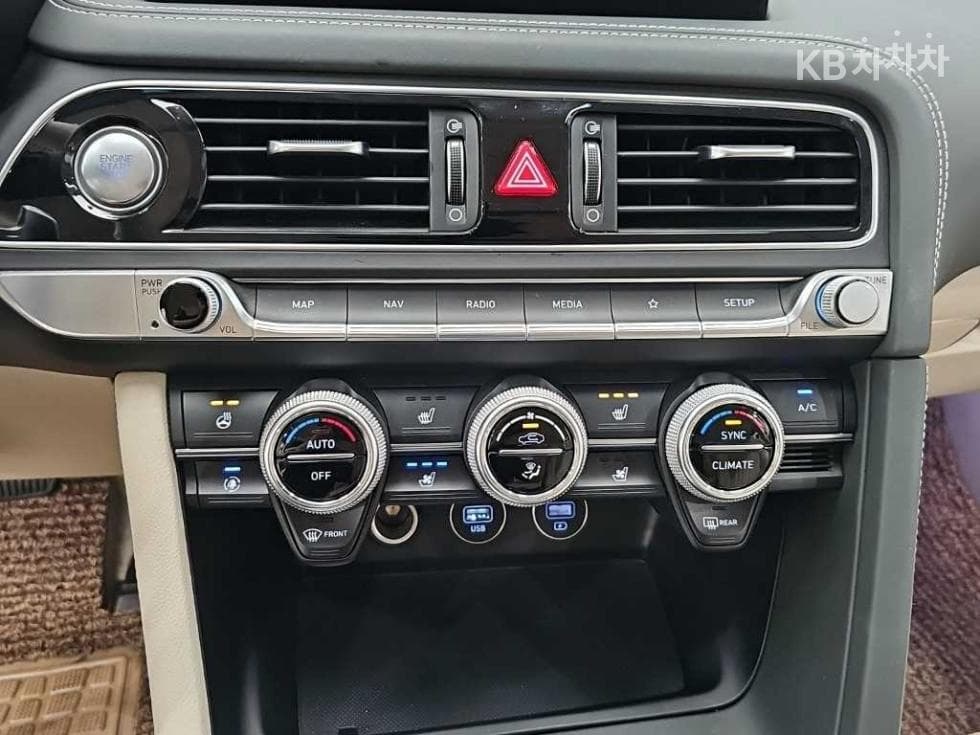 Дженезис The New (фейслифт) G702.0T Стандартен - 10