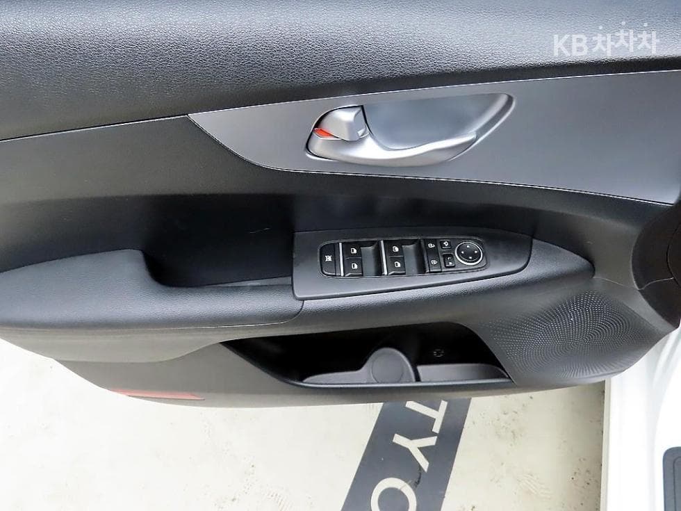 Kia The New (facelift) K3(BD)1.6 Gasoline Trendy - 11