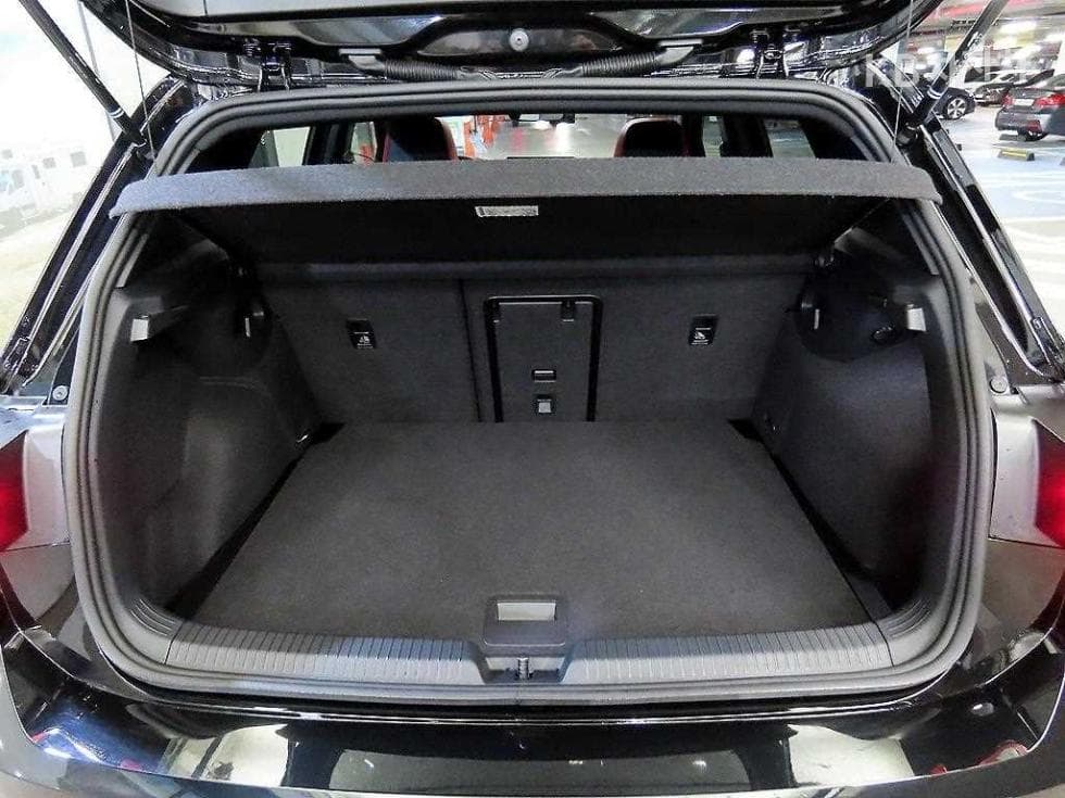 Volkswagen The Golf 8(MK8)2.0 GTI Стандартен - 17