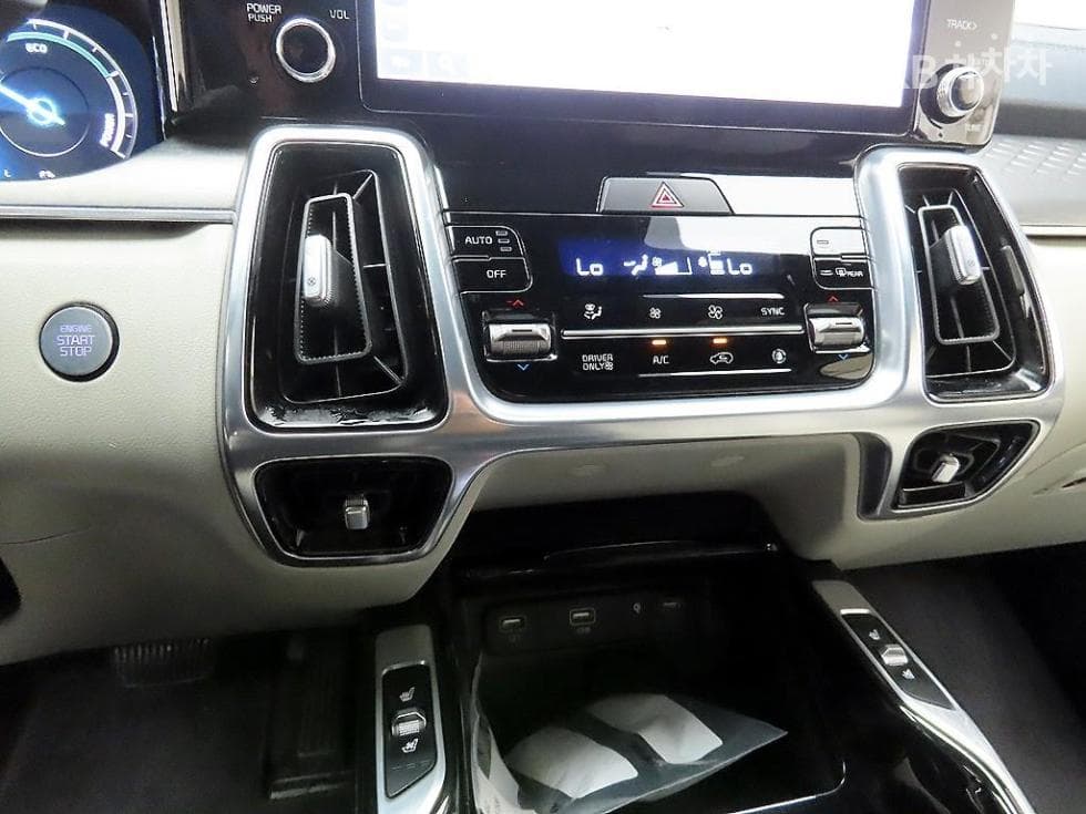 Киа Sorento 4-то поколение Хибрид1.6 HEV Noblesse - 16