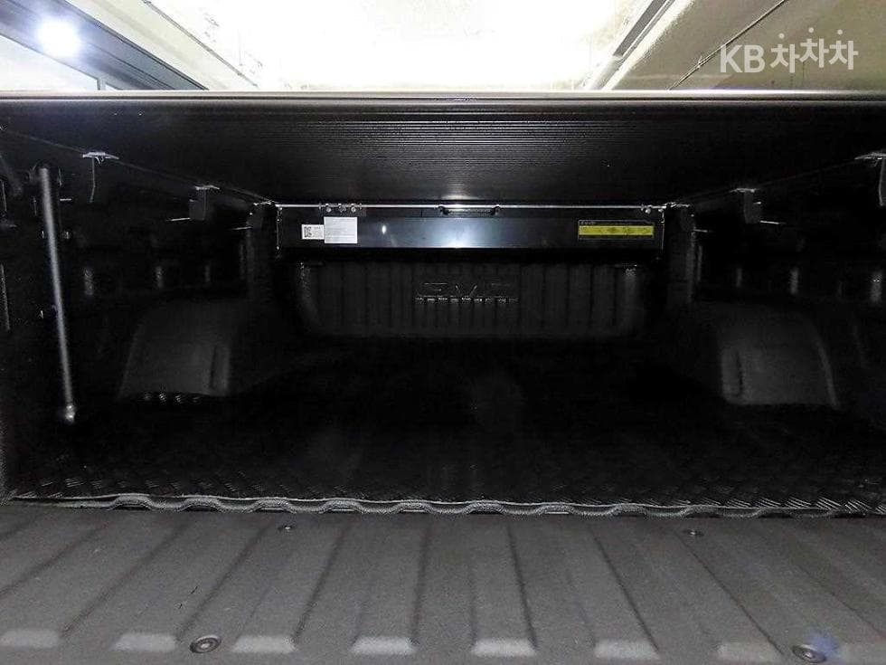 GMC 시에라드날리 - 16