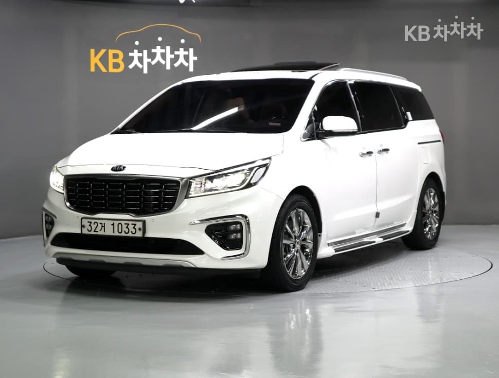 Киа The New (фейслифт) Канивал 9-местен 2.2 Дизел Престиж - Image 1