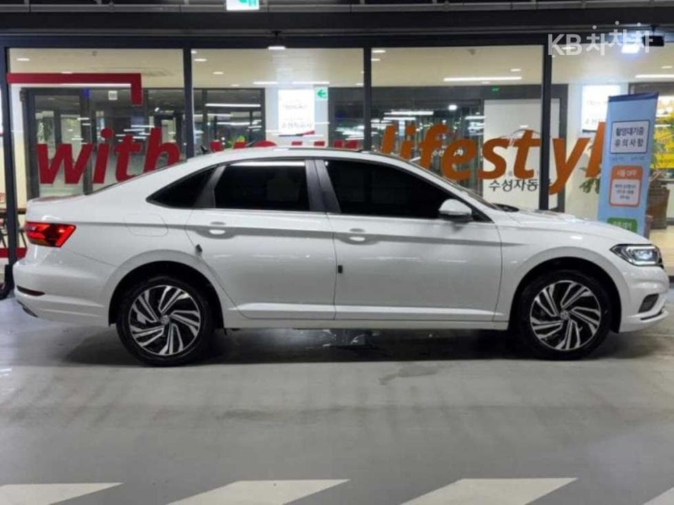 Volkswagen The All New Jetta(7-мо поколение)1.4 Турбонагнетен Стратифициран Инжекция (ВВ) Prestige - 3